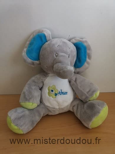 Eléphant Arthur et lola