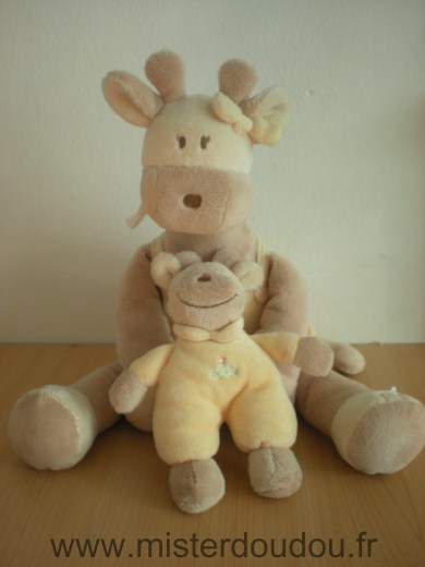 Noukie s Girafe Beige robe jaune avec bebe - Très bon état